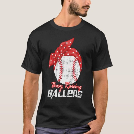 Baseball Softball Wife Mom Busy Raising Baller Tシャツ (正面)