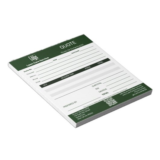 Basic Lawn Care Service Business Quote  ノートパッド (アングル)