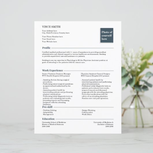 Basic Resume Template Design Easy Photo Job Search (スタンド正面)