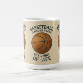 Basketball, a way of life! コーヒーマグカップ (中央)
