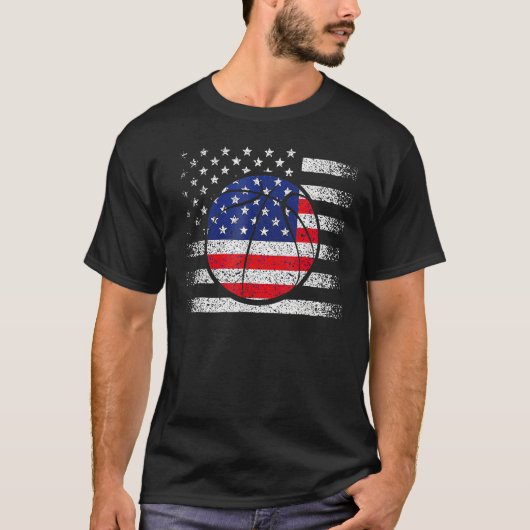 Basketball American Flag 4th Of July USA Sports Te Tシャツ (正面)