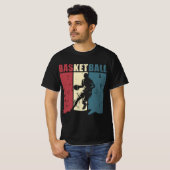 Basketball Energy – Dynamic Player Silhouette  Tシャツ (正面フル)