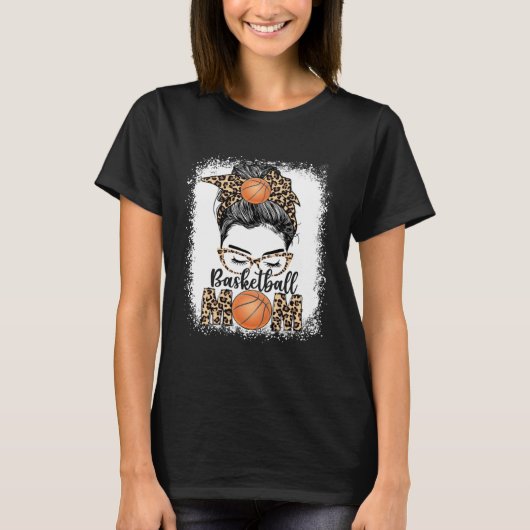 Basketball Mom Game Day Messy Bun Leopard Mother s Tシャツ (正面)