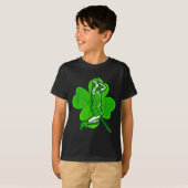 Basketball Shamrock St Patrick's Day Srt Lover Boy Tシャツ (正面フル)