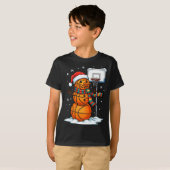 Basketball Snowman Christmas Santa Hat Funny Xmas  Tシャツ (正面フル)