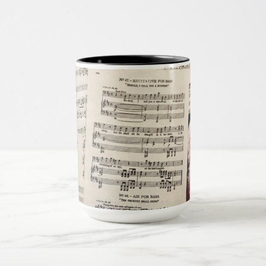 BASS & BARITONEのHandel's MESSIAH mug マグカップ (中央)