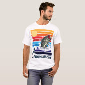 Bass Mouth Retro Sunset Jumping Fish Tシャツ (正面フル)