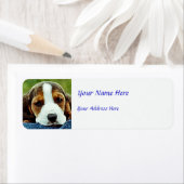 Basset子犬の休憩 – 茶色の黒と白 ラベル (インサイチュ)