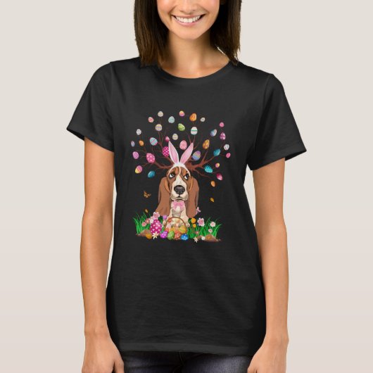 Basset Hound Dog With Bunny Ears Easter Egg Tree E Tシャツ (正面)
