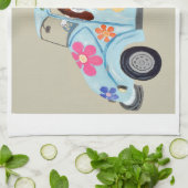 Basset Hound in Hippie car  キッチンタオル (折り畳み)