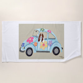 Basset Hound in Hippie Car ビーチタオル