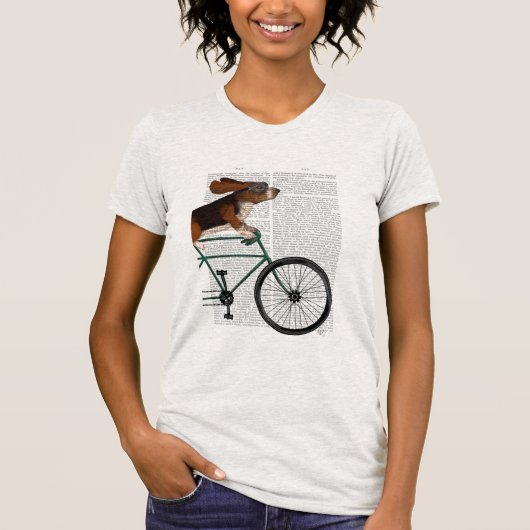 Basset Hound on Bicycle Tシャツ (正面)
