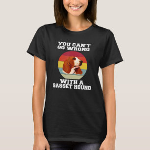 Basset Hound Owner You Canu2019tがA Bで間違って行く Tシャツ