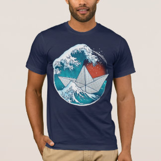 Bateau en papier et vagues tシャツ