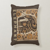 Batik Elephant Vintage Style Design, Retro アクセントクッション (正面(垂直))
