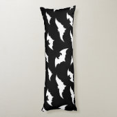 Bats Everywhere Spooky Halloween Decor  ボディピロー (裏面 (縦))