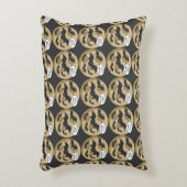 Bats Having Party on Full Moon アクセントクッション (正面(垂直))