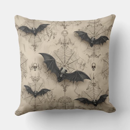 Bats & Spider Webs Gothic クッション (裏面)