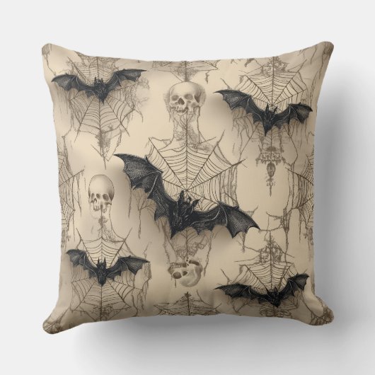 Bats & Spider Webs Gothic クッション (裏面)