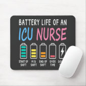 Battery life of an ICU nurse humor chart マウスパッド (マウス)