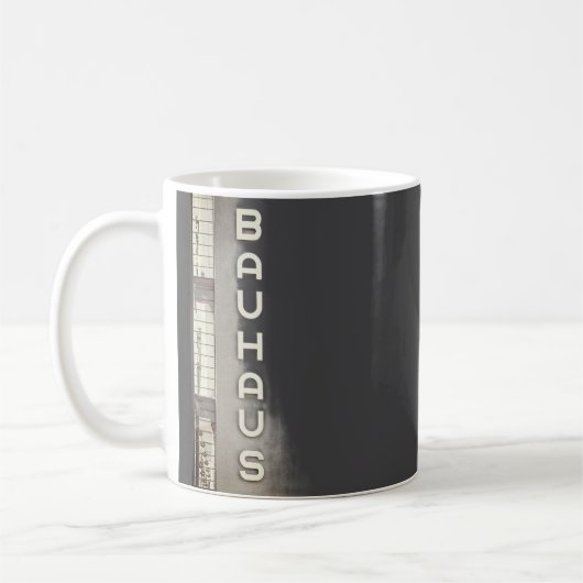 Bauhaus Building コーヒーマグカップ (左)