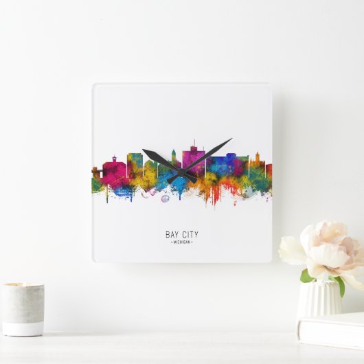 Bay City Michigan Skyline スクエア壁時計 (ホーム)