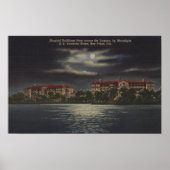 Bay Pines, Florida - Moonlit View of Hospital ポスター (正面)
