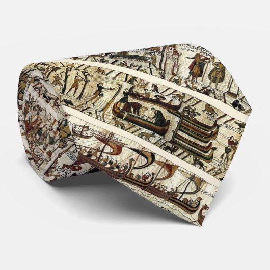 BAYEUX TAPESTRY 1066 Battle of Hastings Pattern ネクタイ (ロール)
