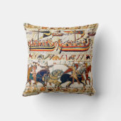 BAYEUX TAPESTRY NORMAN KNIGHTS,バイキング船,射手 クッション (裏面)