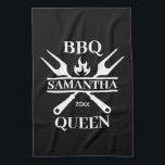 BBQおもしろいバーベキューパーソナライズされたクイーンエプロンカット キッチンタオル<br><div class="desc">BBQグおもしろいリルマスタバパーソナライズされたーベキュー最高のー</div>