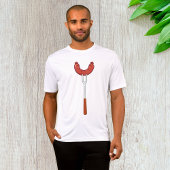 BBQフォークに載ったグリルソーセージ Tシャツ