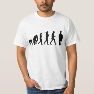 BBQ王を調理しているMens Workaholic Chef Evolve調理師 Tシャツ