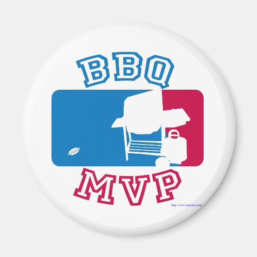 BBQ おもしろい MVPグリリングおもしろいスポーティロゴ マグネット (正面)