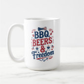 BBQ, Beers & Freedom – Retro 4th of July Vibes コーヒーマグカップ (左)