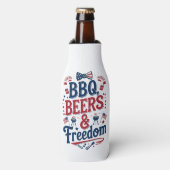 BBQ, Beers & Freedom – Retro 4th of July Vibes ボトルクーラー (ボトル正面)