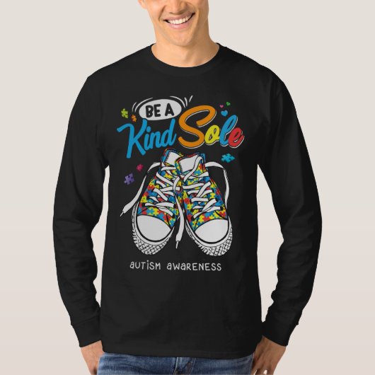 Be A Kind Sole Autism Awareness Puzzle Shoes Men W Tシャツ (正面)