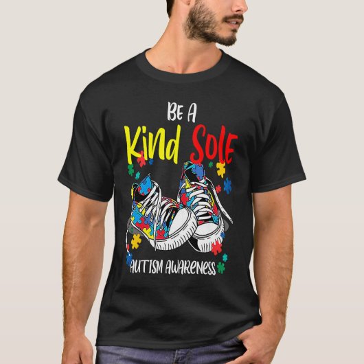Be A Kind Sole Autism Awareness Rainbow Trendy Puz Tシャツ (正面)