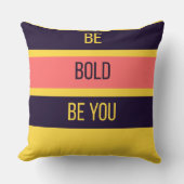 Be Bold — 90s Maximalist Throw Pillow | Retro Bdrm クッション (正面)