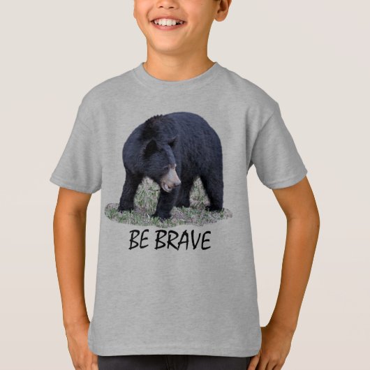 Be Brave - Black Bear Tシャツ (正面)