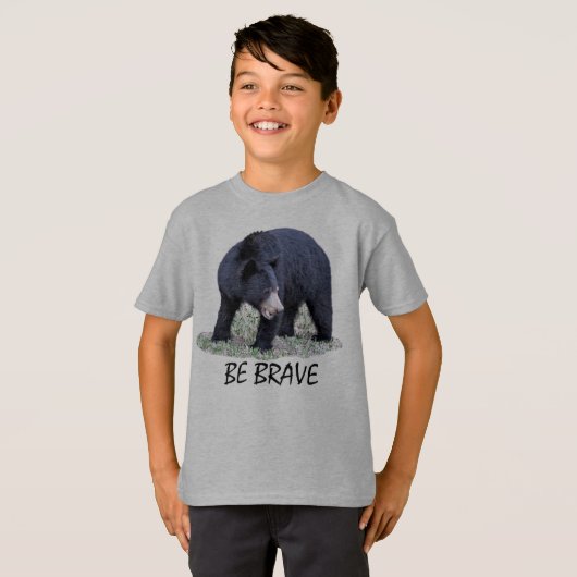 Be Brave - Black Bear Tシャツ (正面フル)