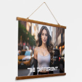 BE DIFFERENT 吊り下げ型タペストリー (傾斜あり)