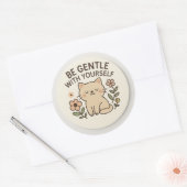 Be Gentle With Yourself Cat Sticker ラウンドシール (封筒)
