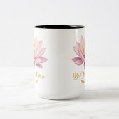 Be Here Now Pastel Lotus Mindful ツートーンマグカップ (中央)