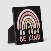 Be Kind ASL III – アメリカ手話 フォトプラーク (正面)