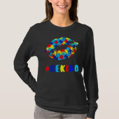 Be Kind Autism Awareness Messy Bun Puzzle Proud Au Tシャツ (正面)