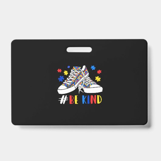 Be Kind Autism Awareness Puzzle Shoes Autism バッジ (正面)