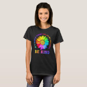 Be Kind Daisy Flower Rainbow LGBT Gay Lesbian Prid Tシャツ (正面フル)