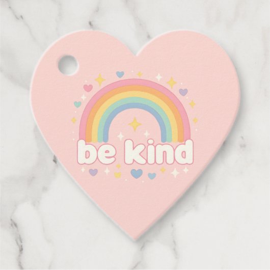 Be Kind – Rainbow Pastel Positivity フェイバータグ (正面)