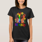 Be Kind Rainbow Sign Language LGBT Pride Equality Tシャツ (正面)