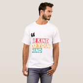 BE KIND TO YOUR MIND Mental Health Awareness Graph Tシャツ (正面フル)